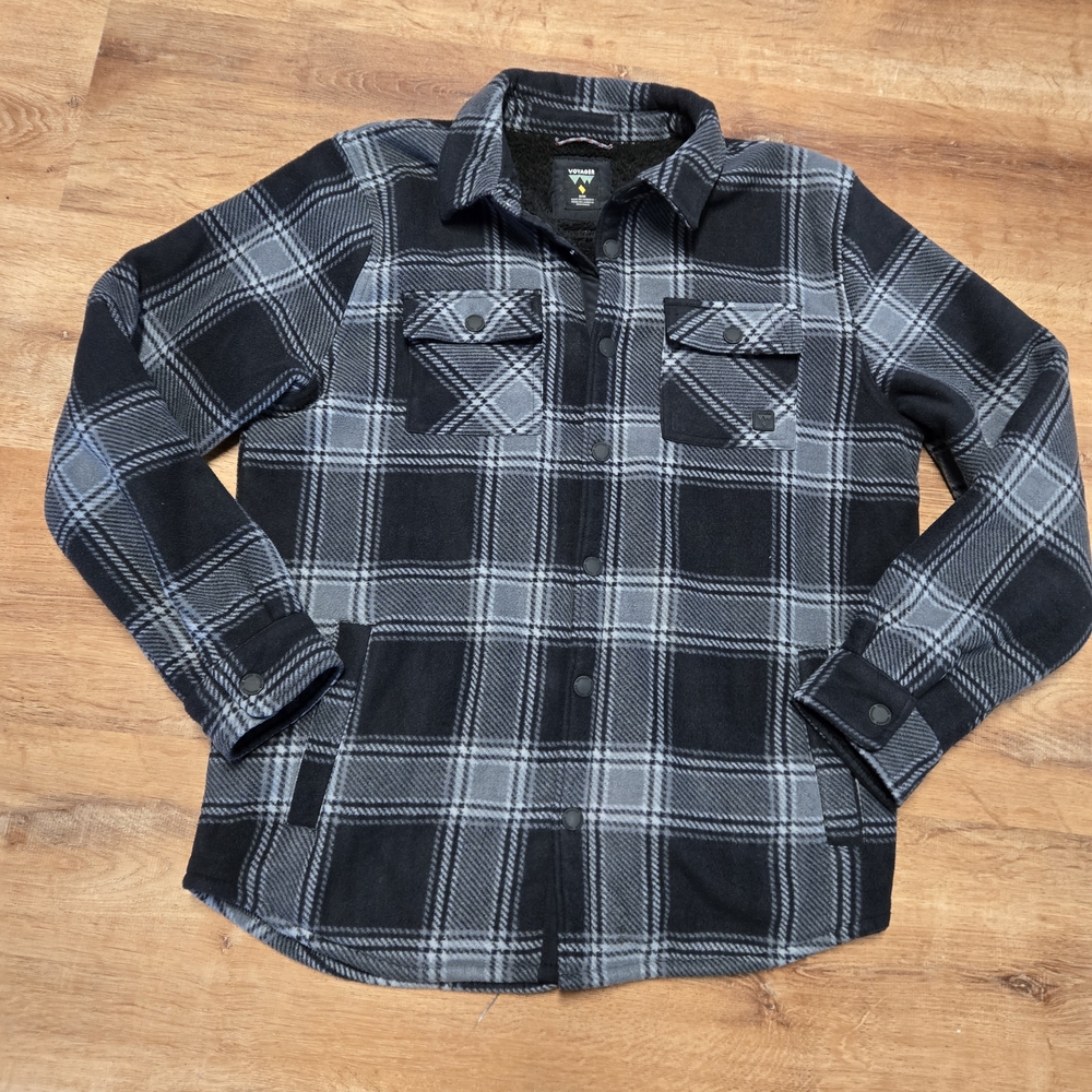Men's Voyager Black and Gray Plaid Flannel Sherpa Lined Jacket Medium Outerwear